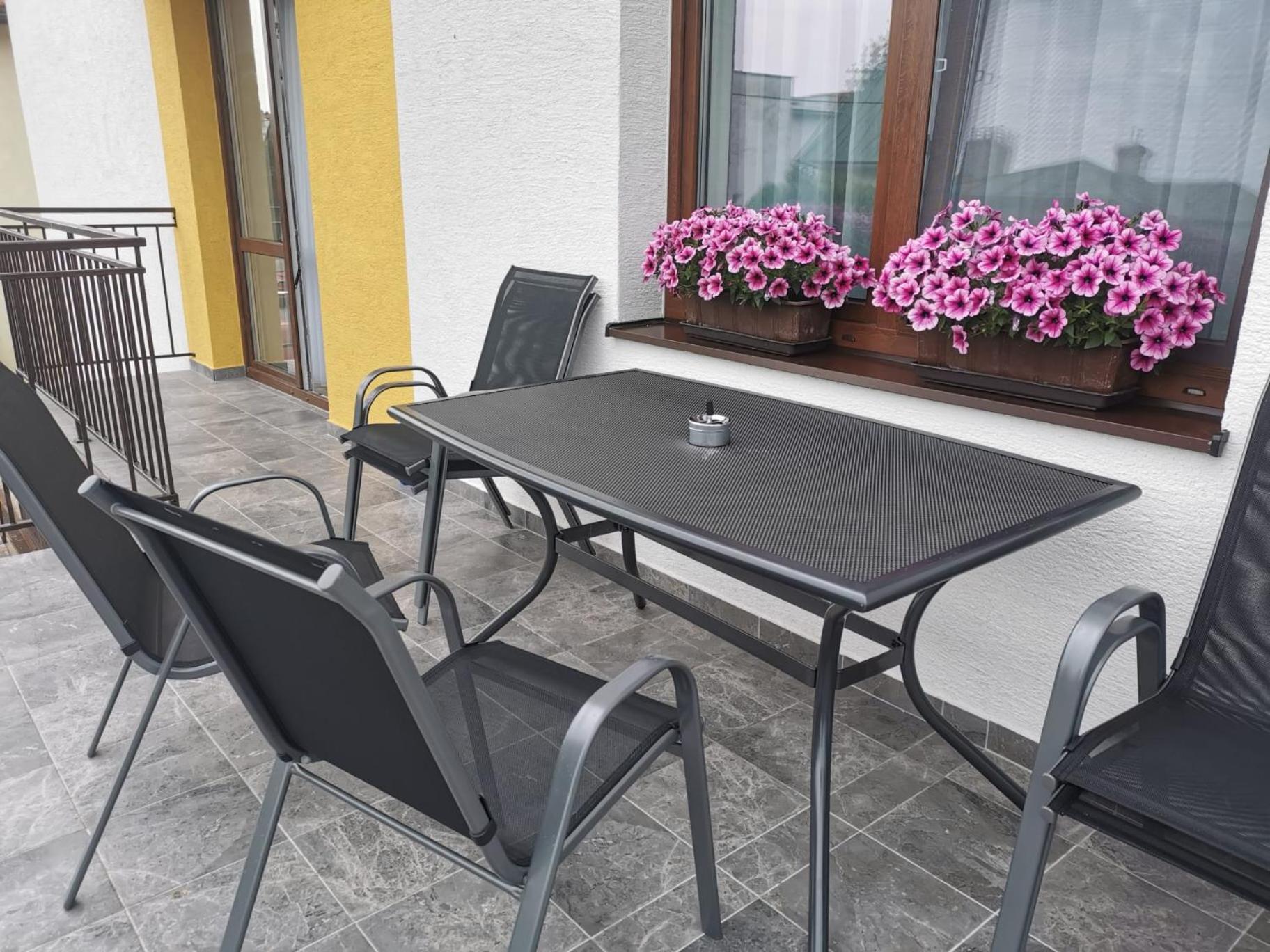 Comenius Apartments - Apartmany Na Rohu Svidnik Dış mekan fotoğraf